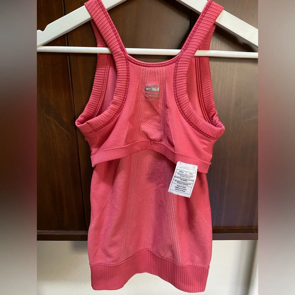 Nike Pink High Neck Tank with Built in Bra (Size XS/S)